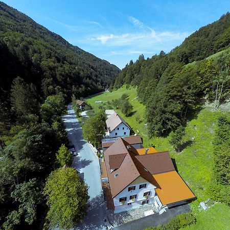 Guest House Gostisce Gacnk V Logu Cerkno Exterior foto